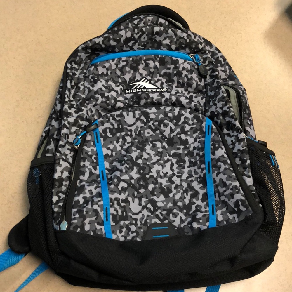 High Sierra Backpack 🎒